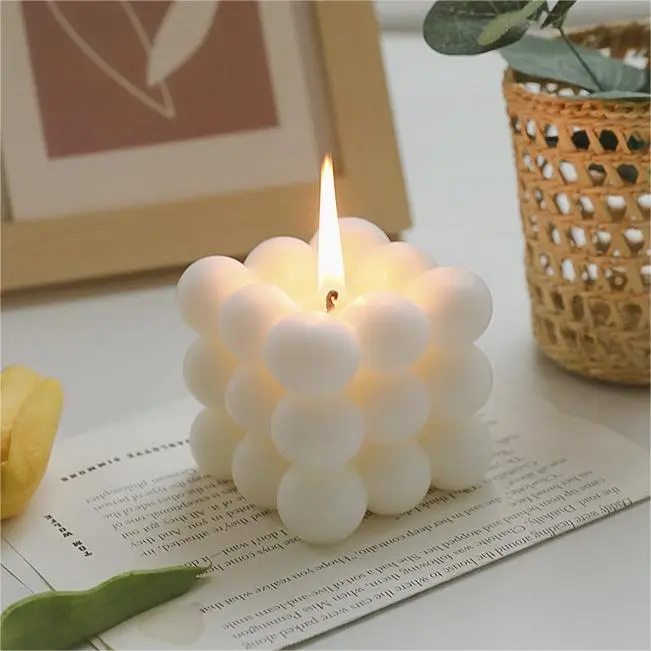 home-fragrance-candle.webp